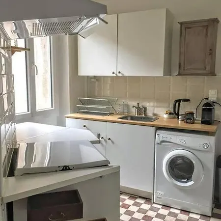 De Charme Centre Apartment *
